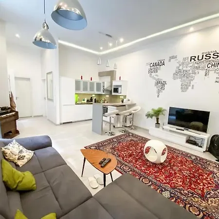 Apartment City Downtown For 6 Budapest